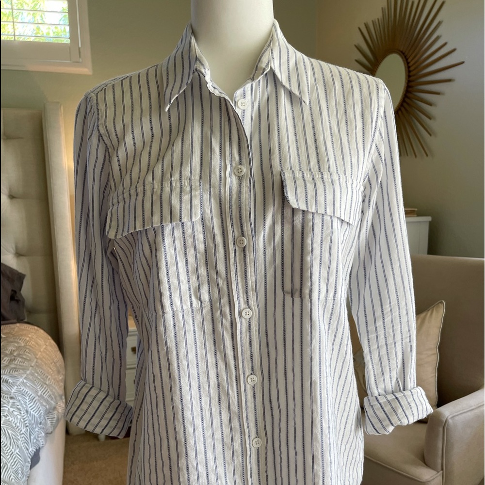 Equipment button up top